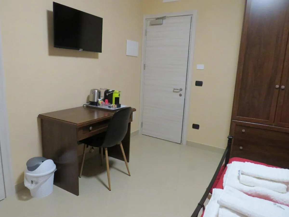 B&B Romano Gela Bed and breakfast