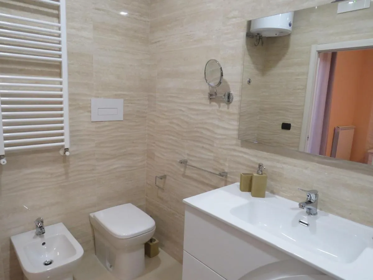 B&B Romano Gela 0*,  Italia